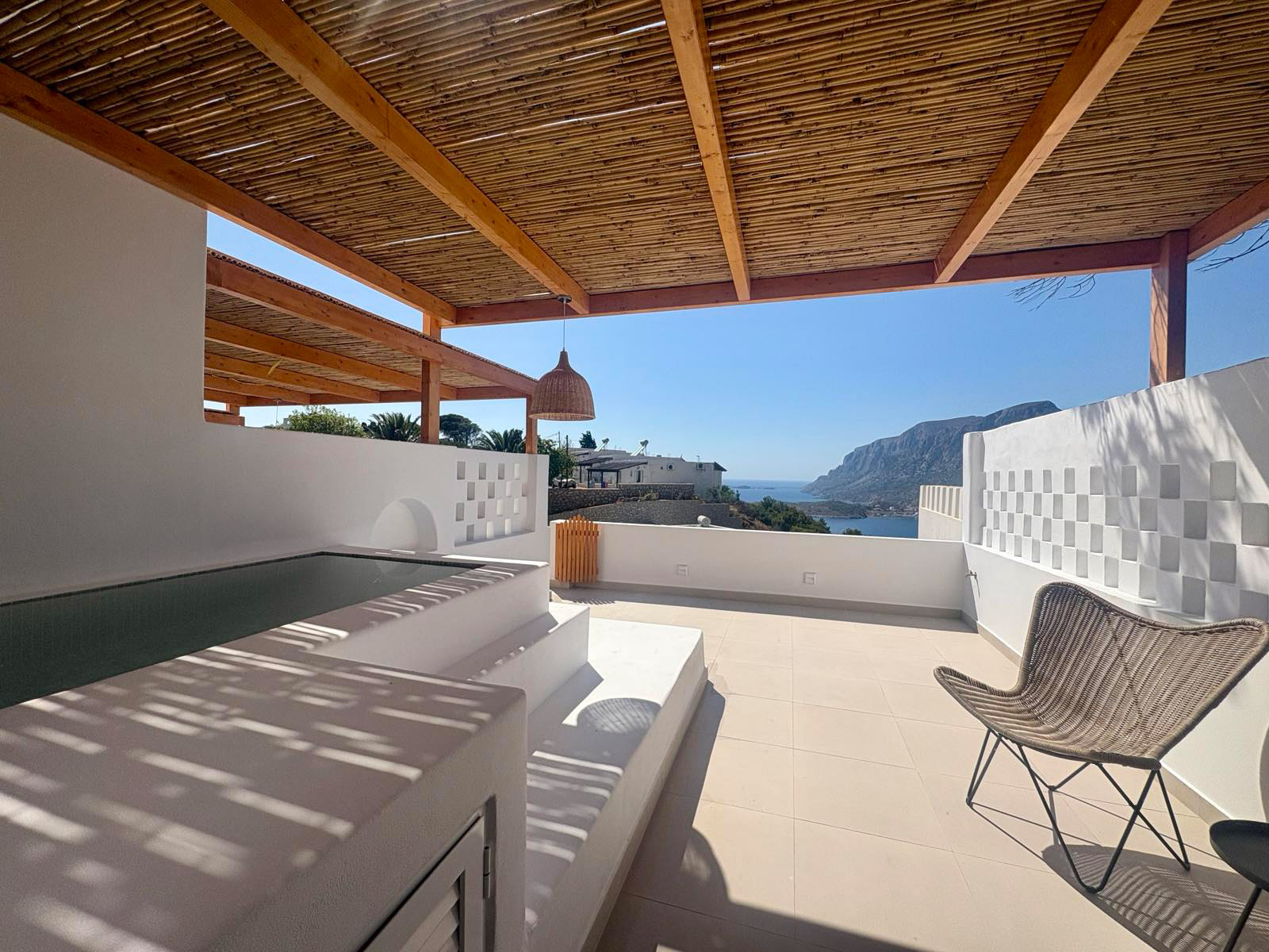 The-Kalymnos-Cliff-Apartments